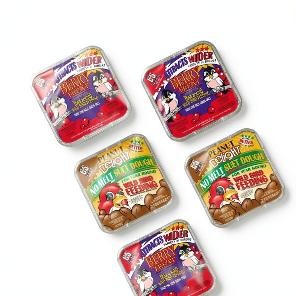 C&S Suet Variety Value Pack Bird Food 24 Cakes-7